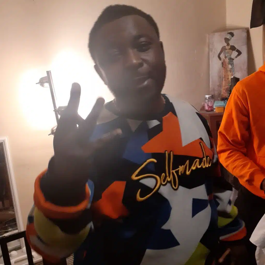 bags of money (feat. AR & wise da element)