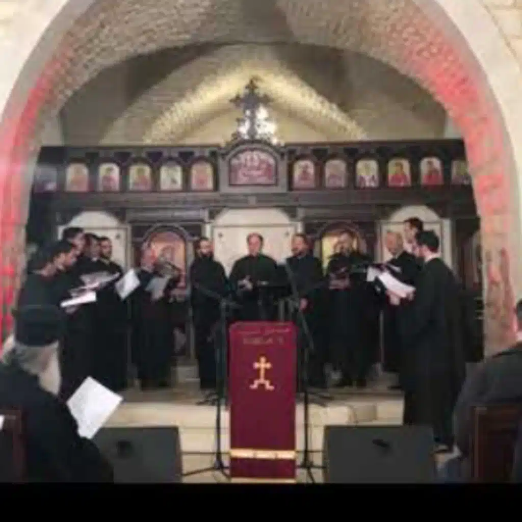 ها هوذا الختن