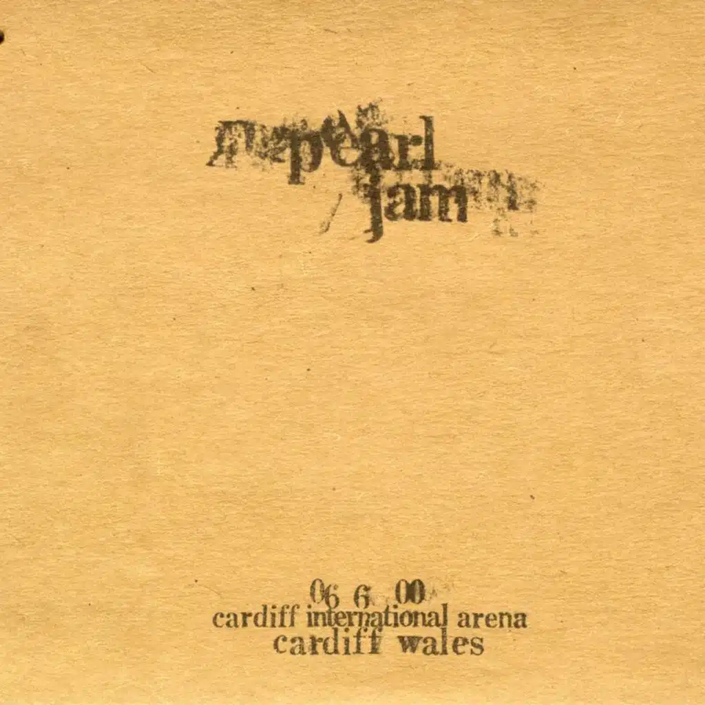 2000.06.06 - Cardiff, Wales (United Kingdom) (Live)