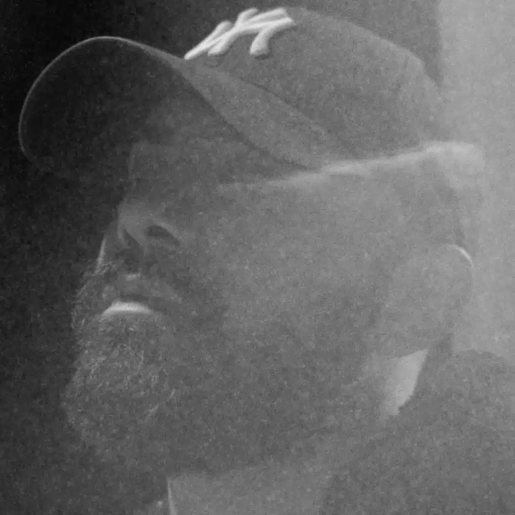 ماشي في مكاني