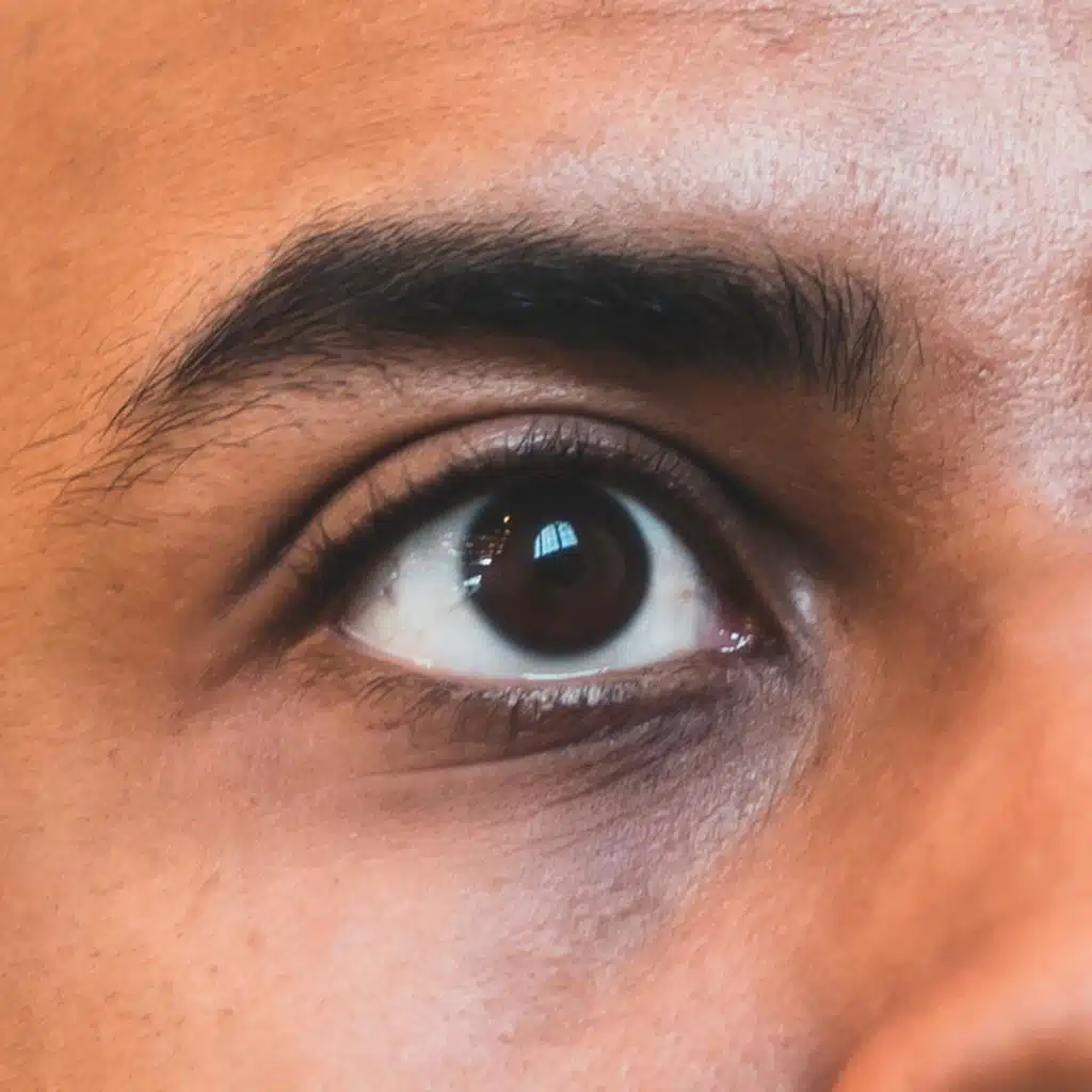 Otionography (feat. Dolphin & Versis)