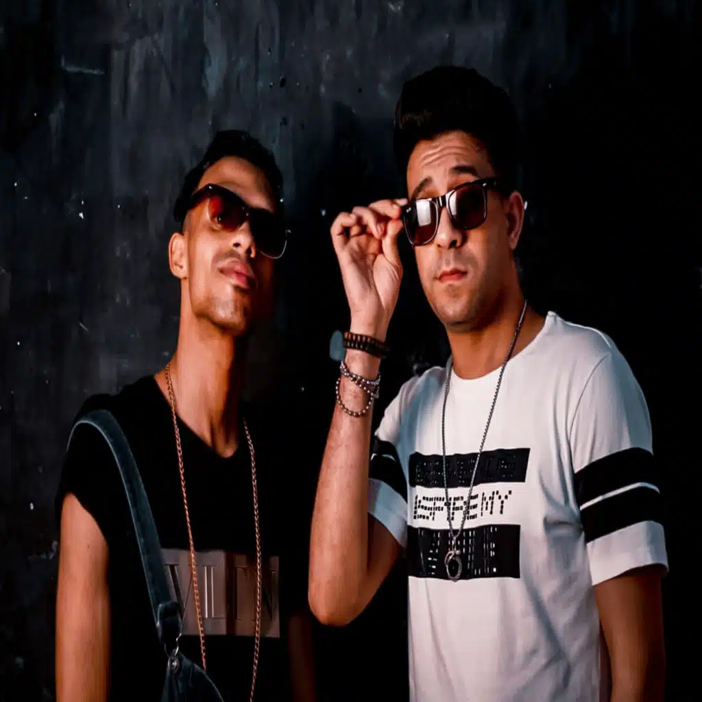مبنخسرش حبيبى