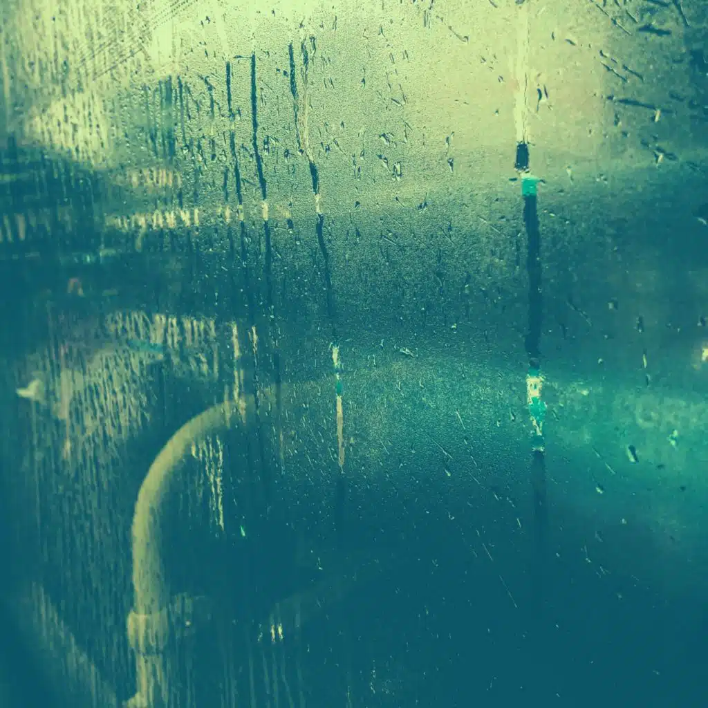 فاخر موسيقى البيانو