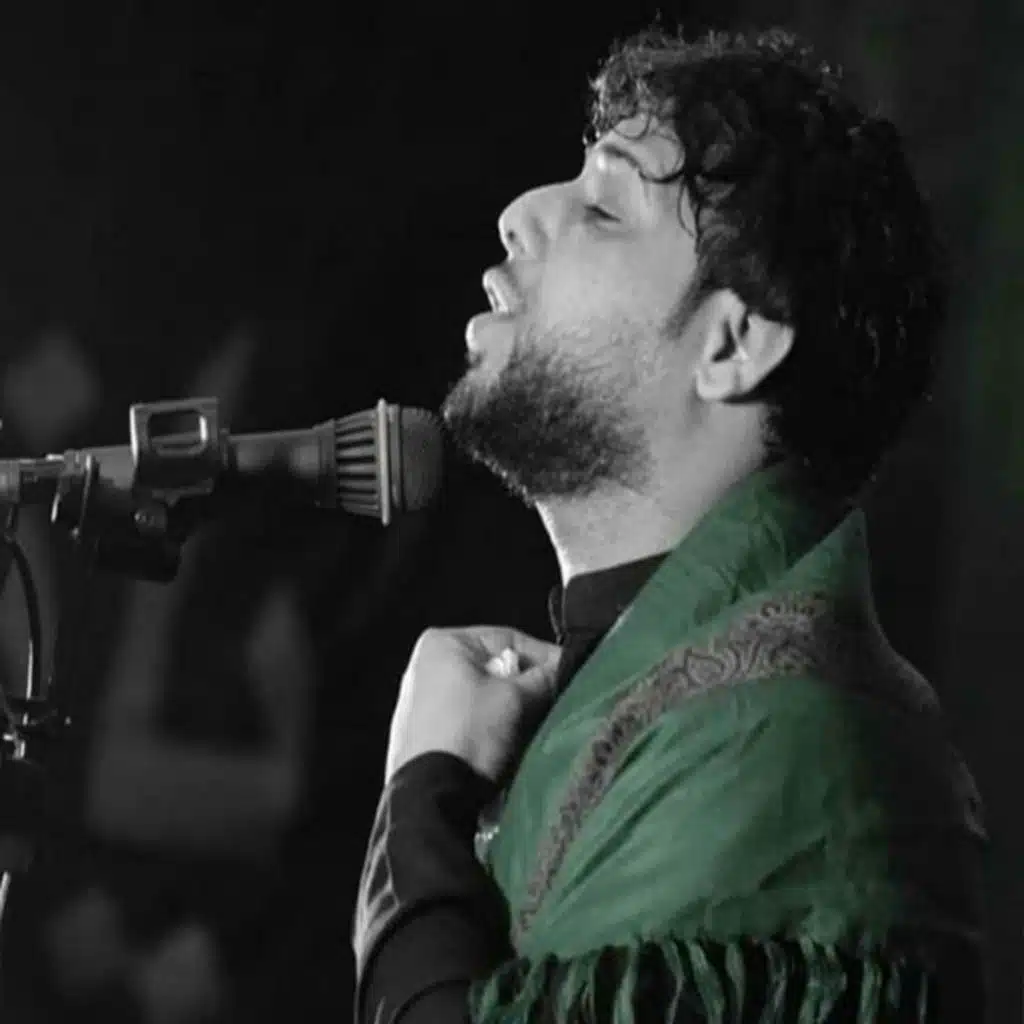 عیونی عامیها الدمع