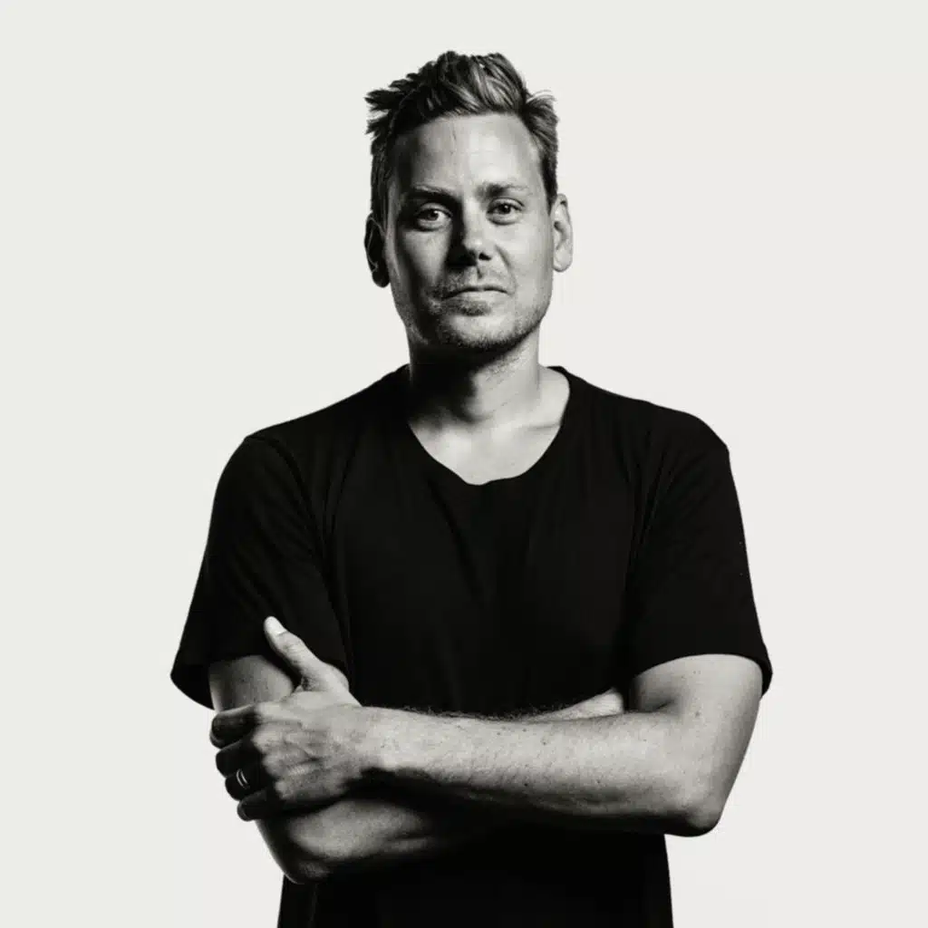 #913 - Live No Lies: John Mark Comer