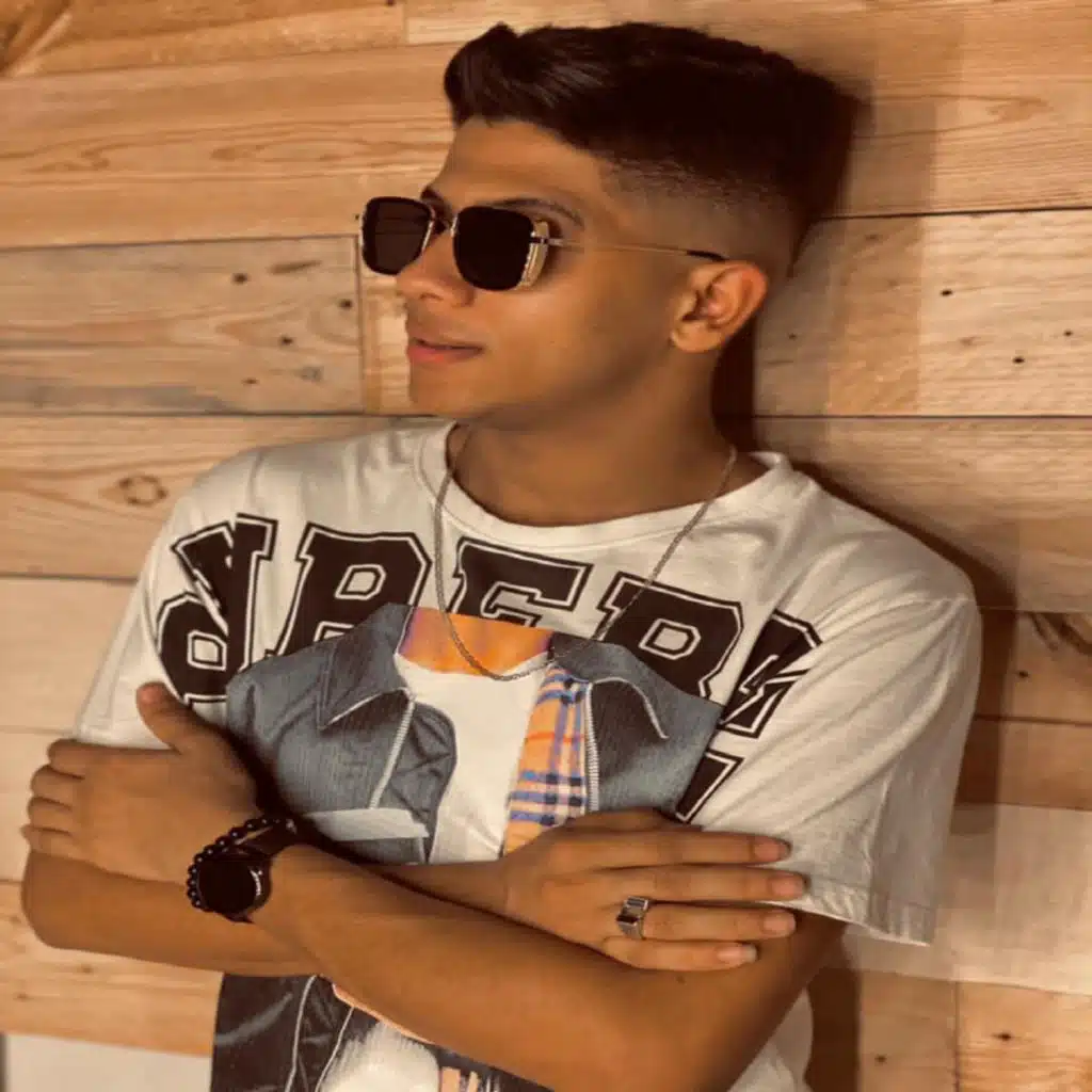 محبوب علشان