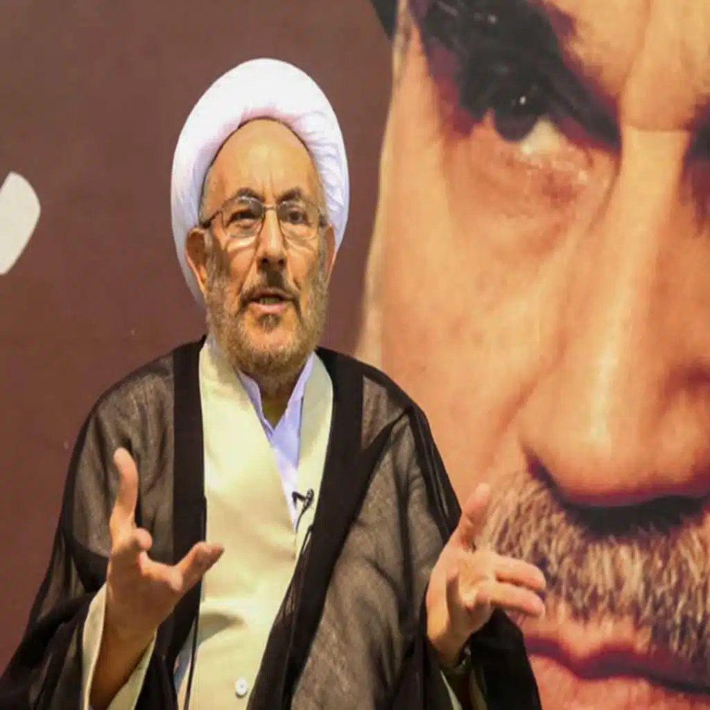" وزير سابق في الإستخبارات الإيرانية  " حياه مسؤولين ايرانيين علي المحك 
