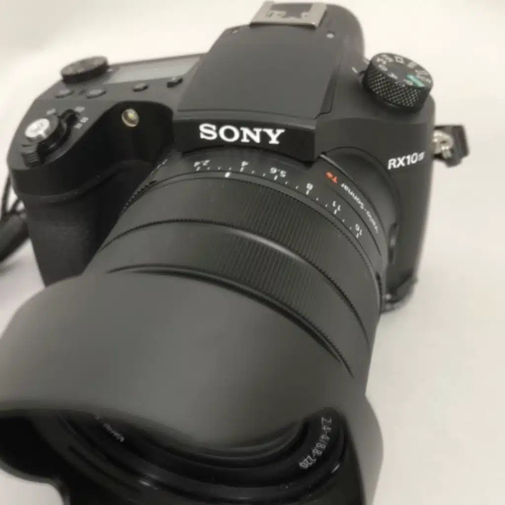 Sony RX10IV review - your iPhone can't do this