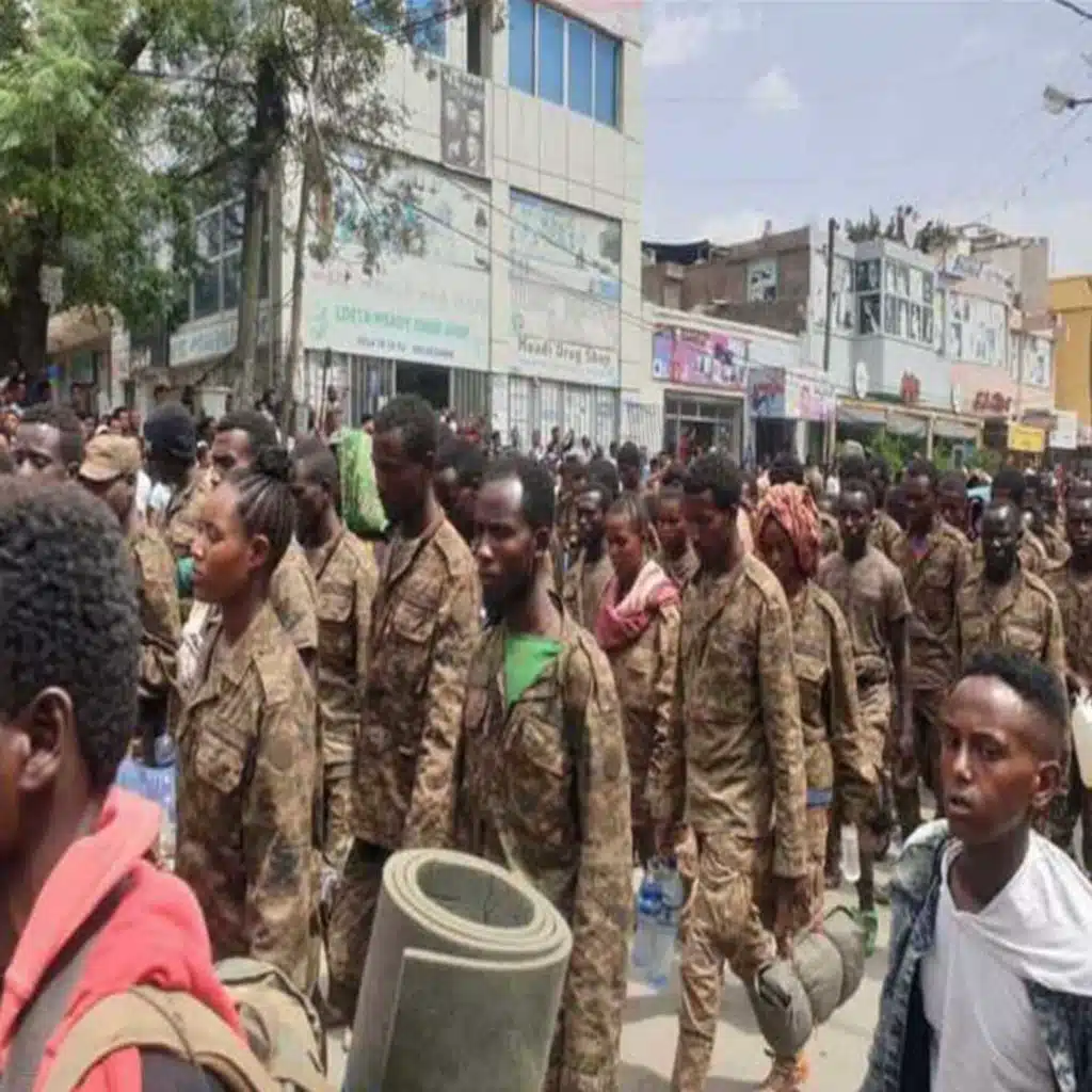 رئيس تيغراي لأبي أحمد  " أعترف بالهزيمة أو المواجهة العسكرية مجددا " 