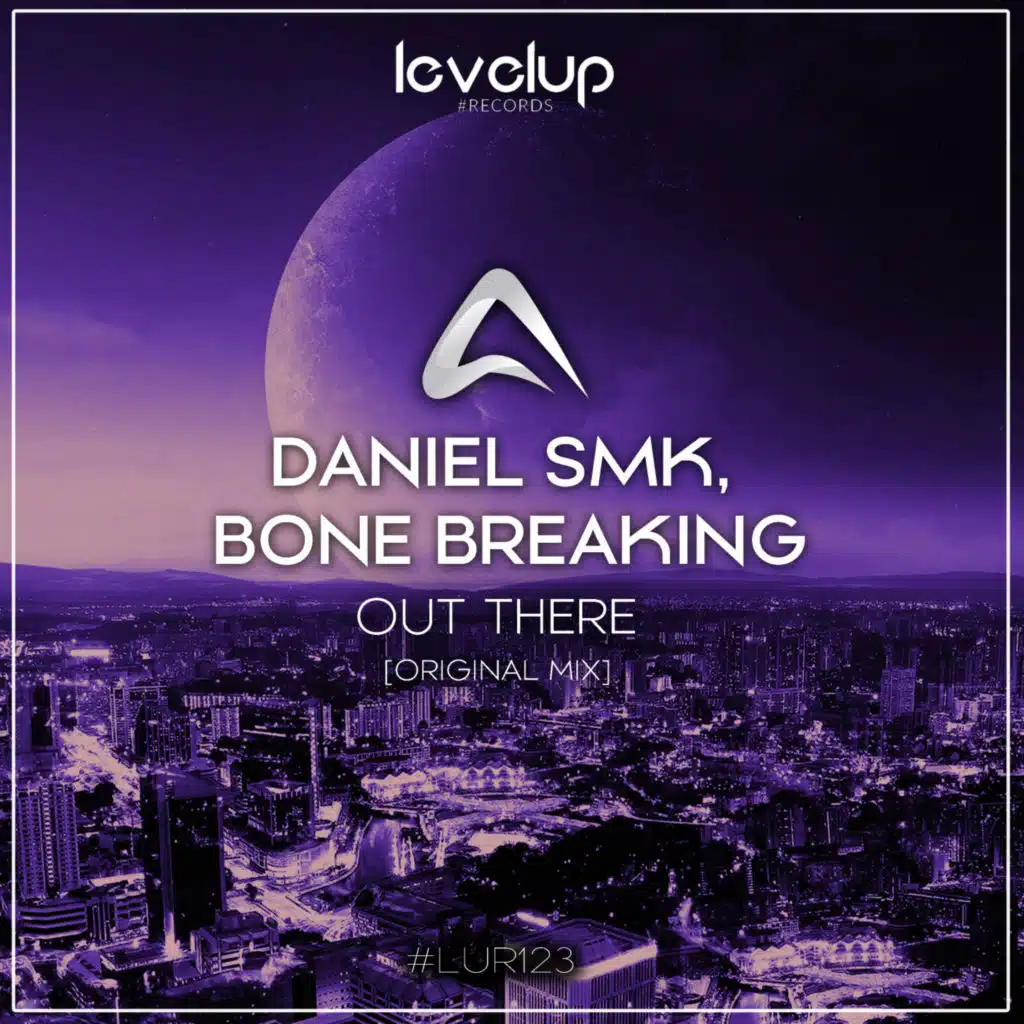 Daniel Smk & Bone Breaking
