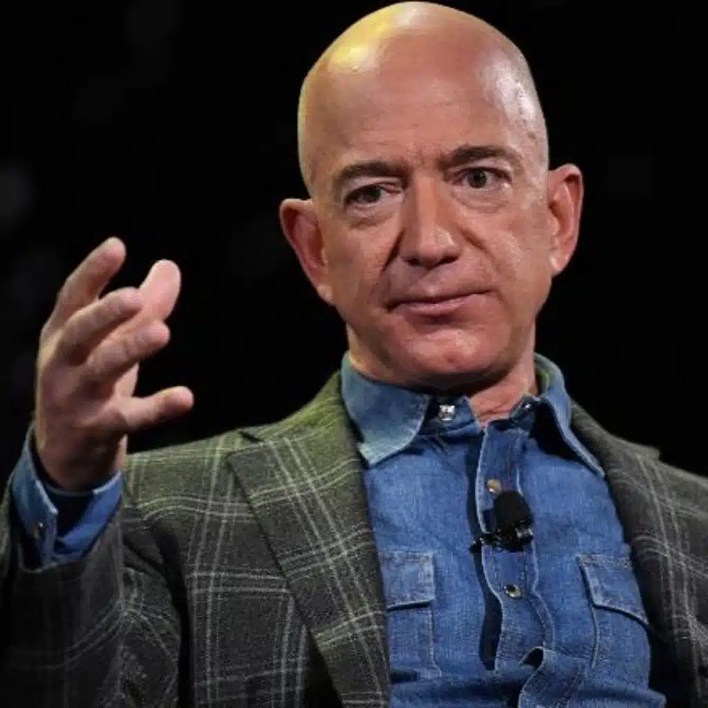Jeff Bezos Steps Down as Amazon Boss (06.06.21)