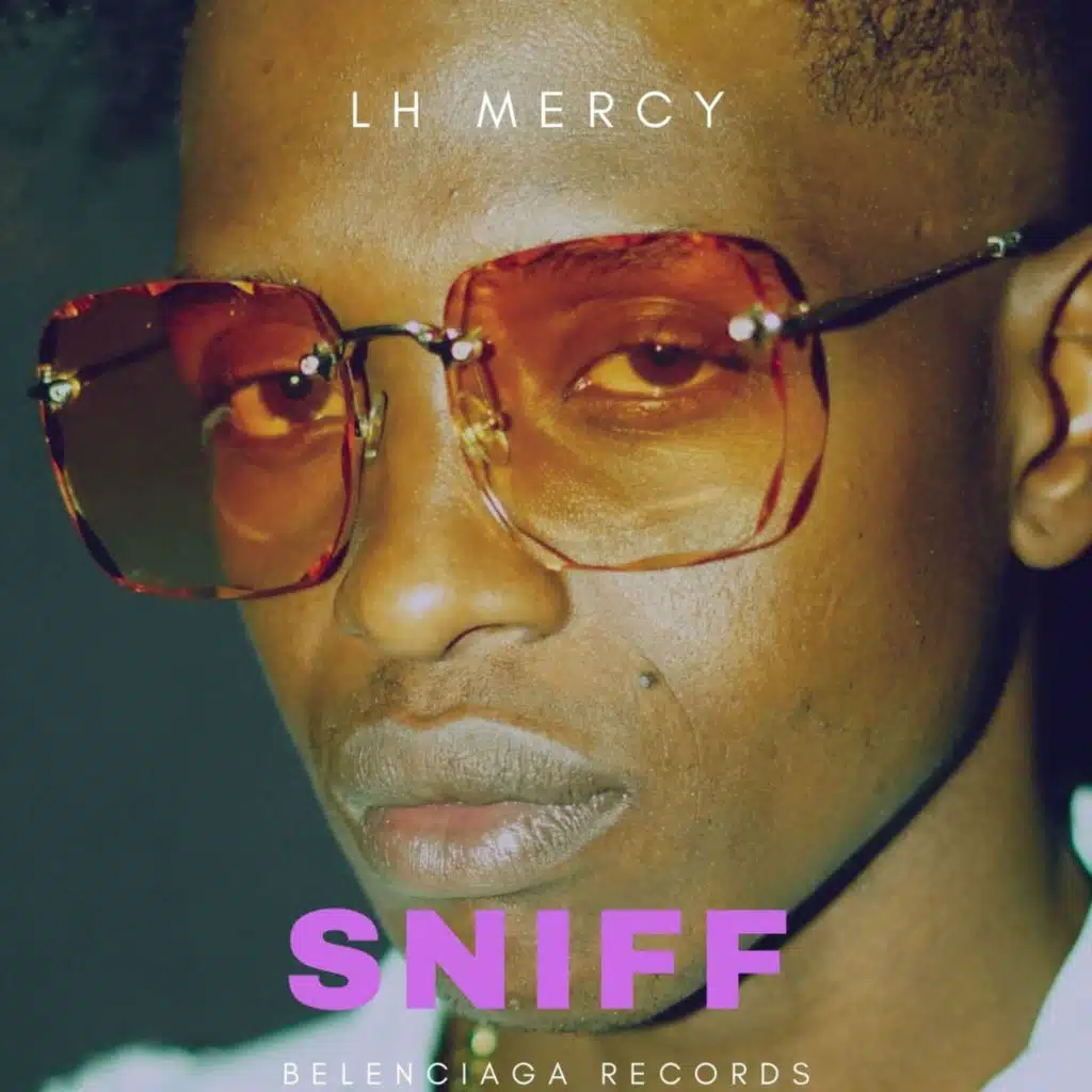Sniff (feat. Jhonny Verzace)