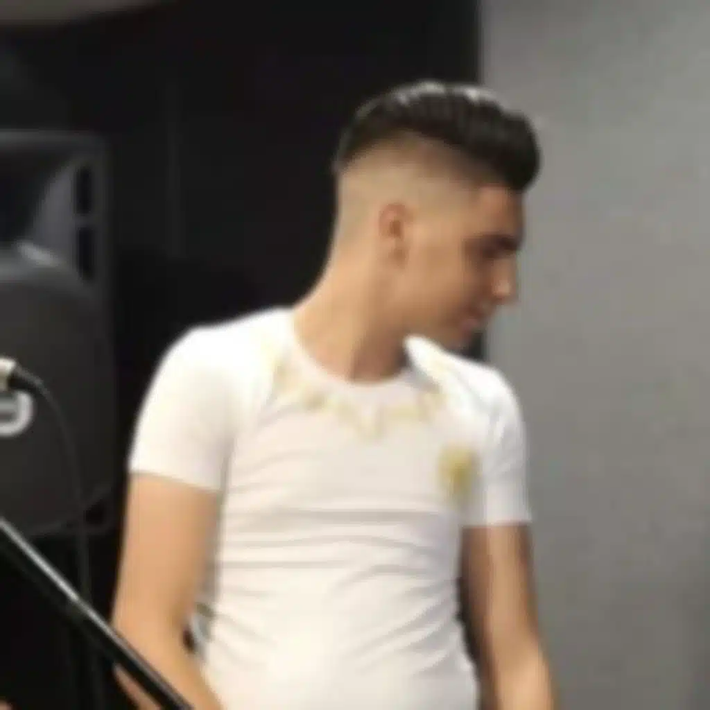 حتى ندابزو و نتفارقو ونقولو كملنا