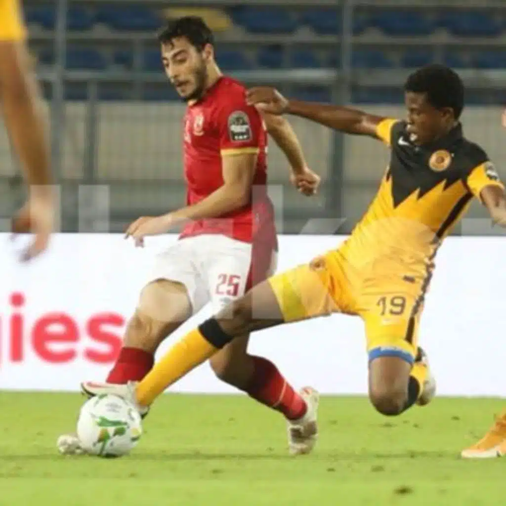 ردة فعل مباشرة الاهلي مع كايزرشيفس شوط اول سلبي وحالة طرد