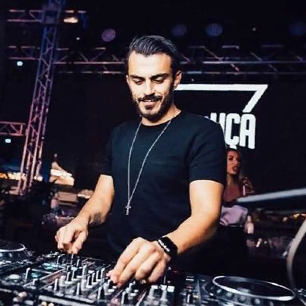 Dj Volkan Uça