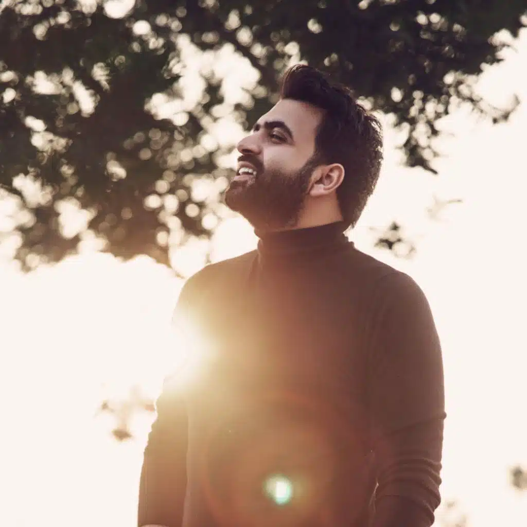 لا مش أنا اللي أبكي