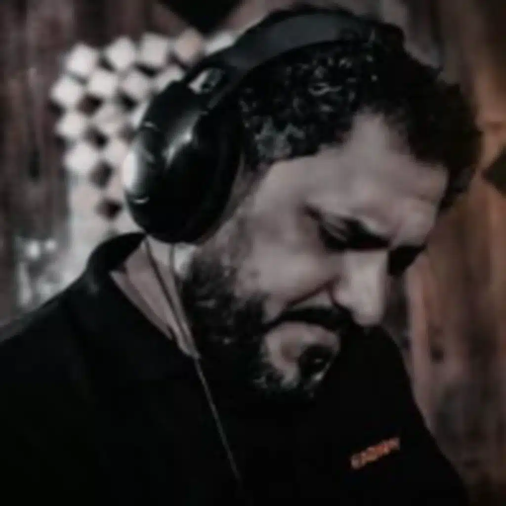 خاليه الدار