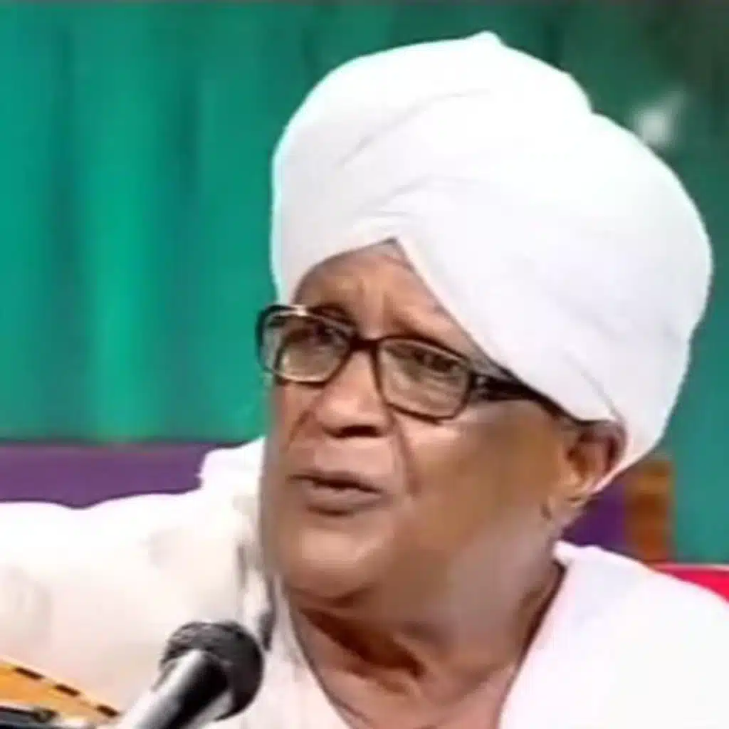 صلاح  مصطفى