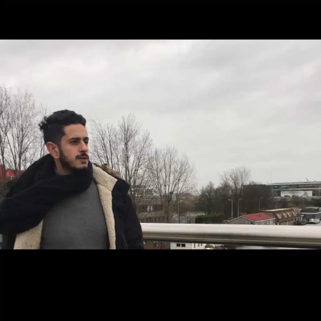 بصيت علي الشمس