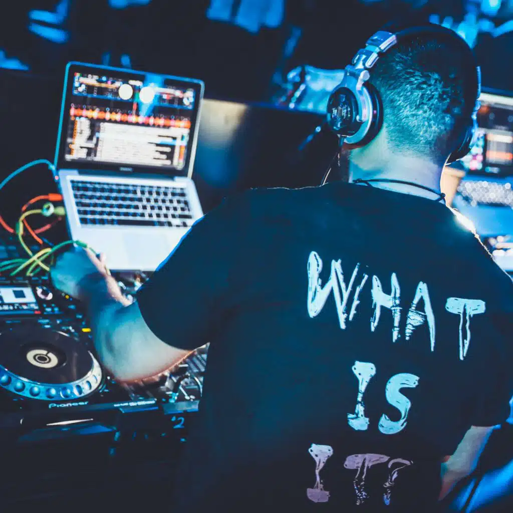 ياريتك فاهمني