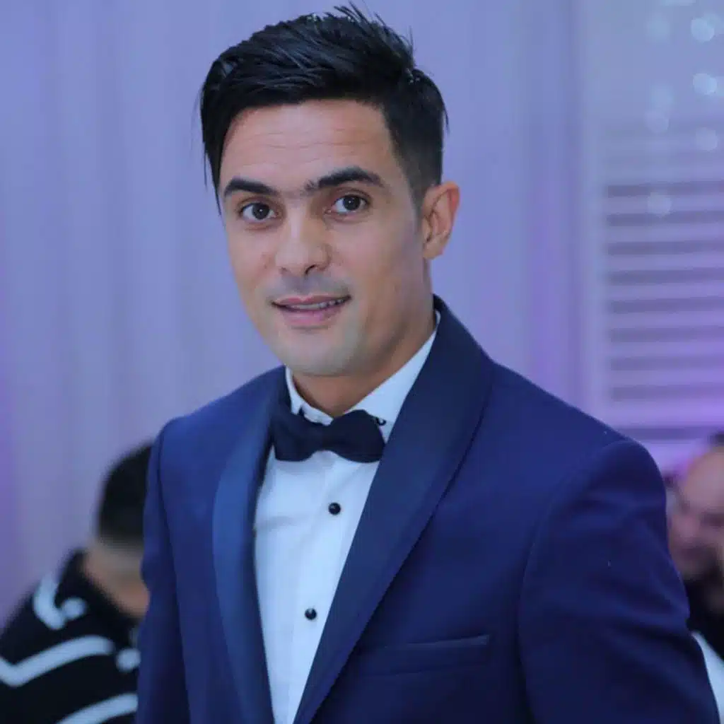 لي معندهاش دوارة قاع ماشي مرا