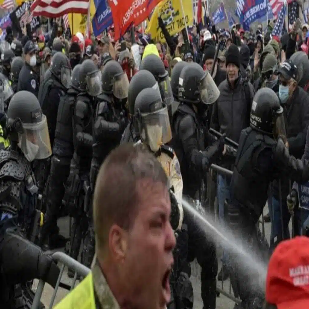 كيف أقتحم أنصار دونالد ترامب مبني "الكابيتول"؟