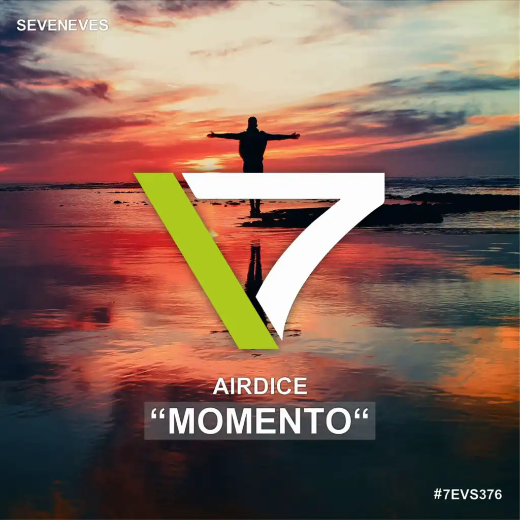 Momento (Radio Edit)