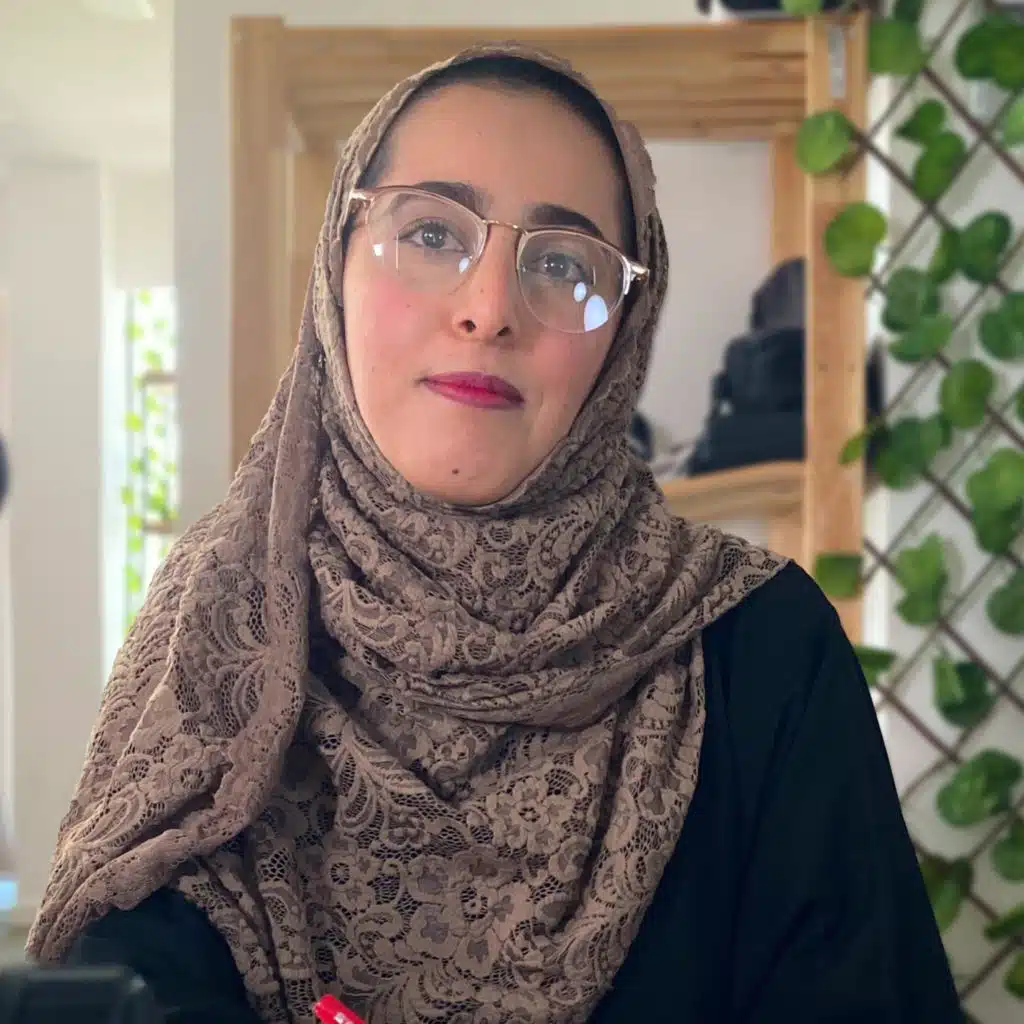 جلسة كرك 80 | عائشة سليمان: تحديات القراءة، ثقافة المكتبات، وما معنى أن تعيش بين الكتب؟