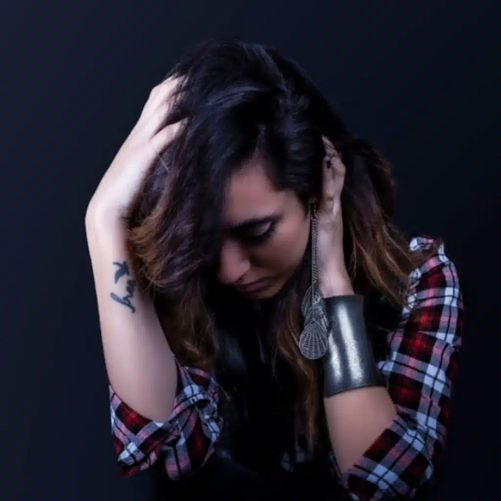 انا مش عارفنى