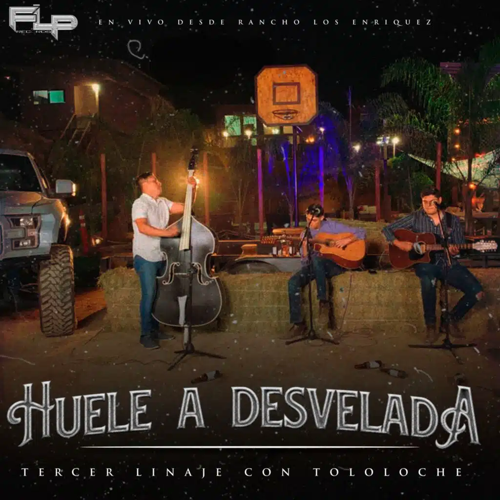 Huele a Desvelada (En Vivo)