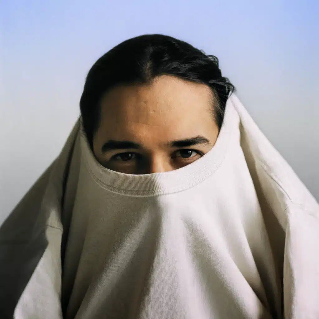 Can't Get You (feat. Ménage à trois)