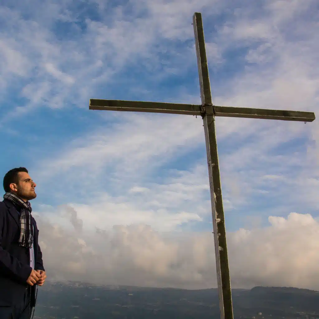 نشيد المخلوقات