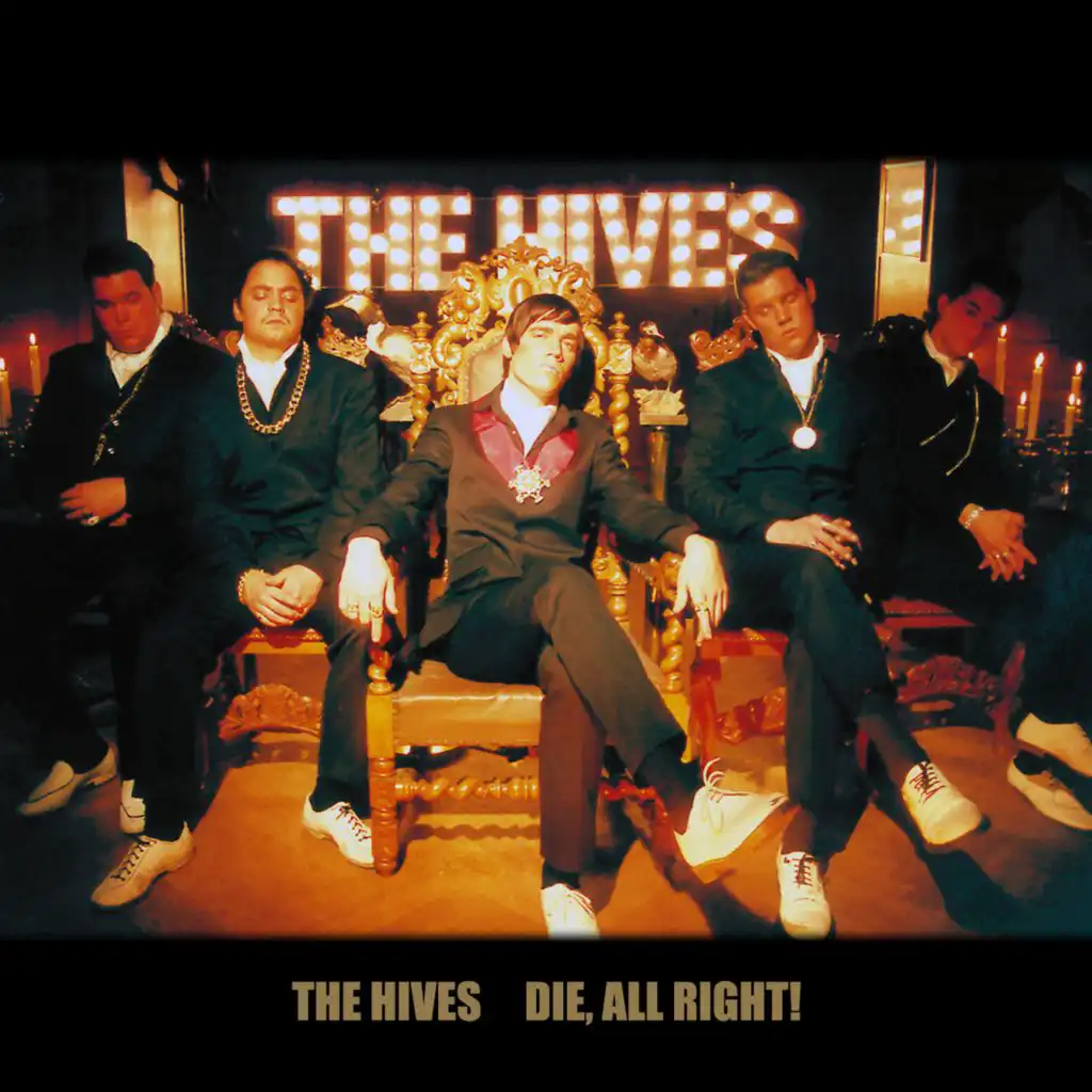 The Hives-Declare Guerre Nucleaire (Live)