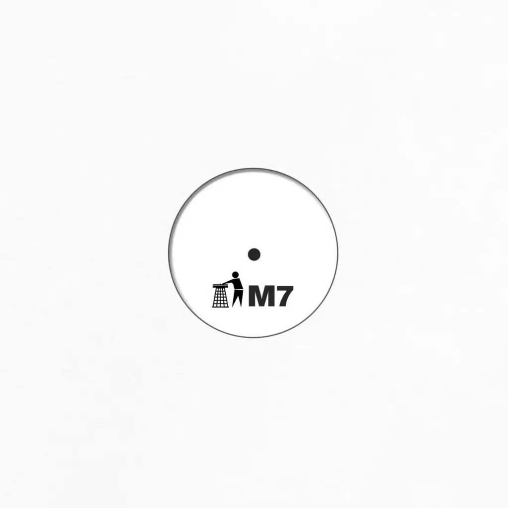 Dreamer (Chris C & Dynamic Intervention Remix) - M7