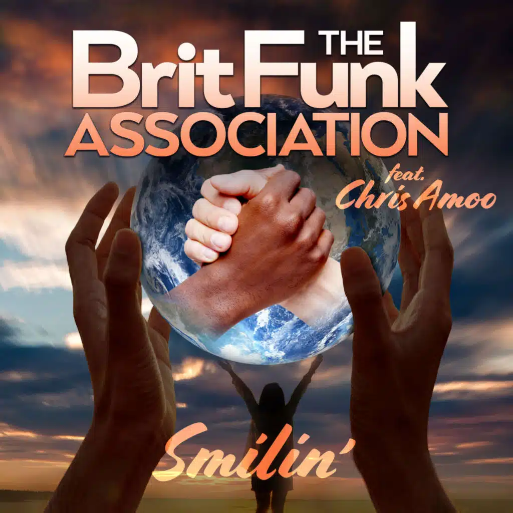 Smilin' (feat. Chris Amoo)