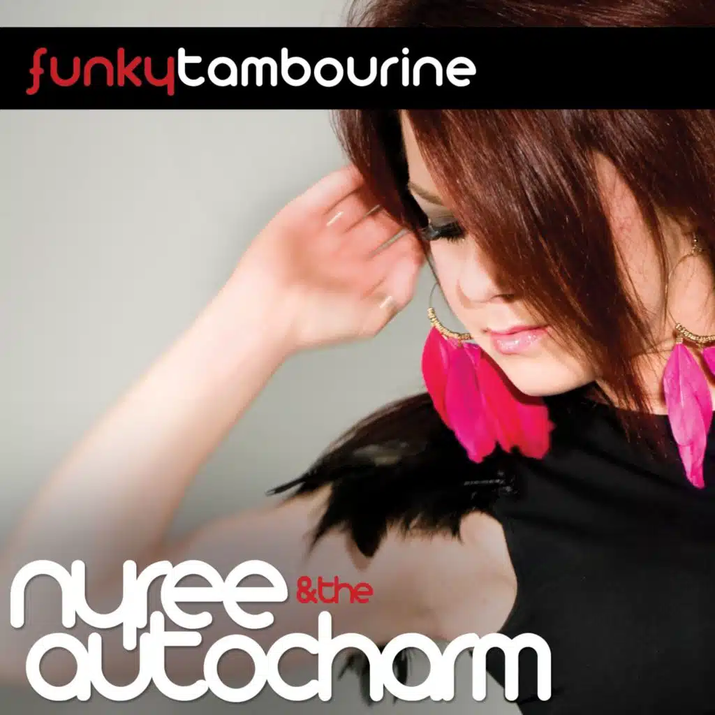 AutoCharm & Nyree Huyser