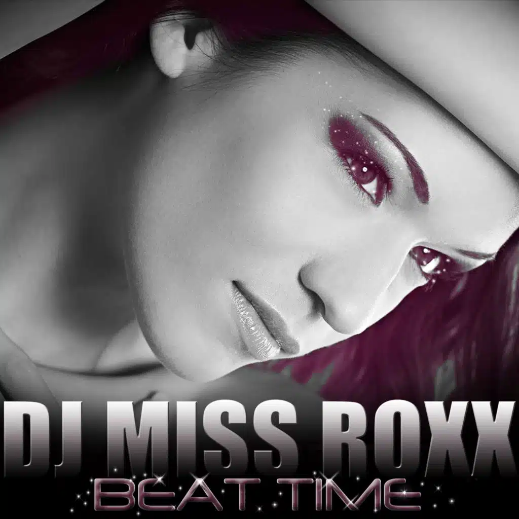 DJ Miss Roxx