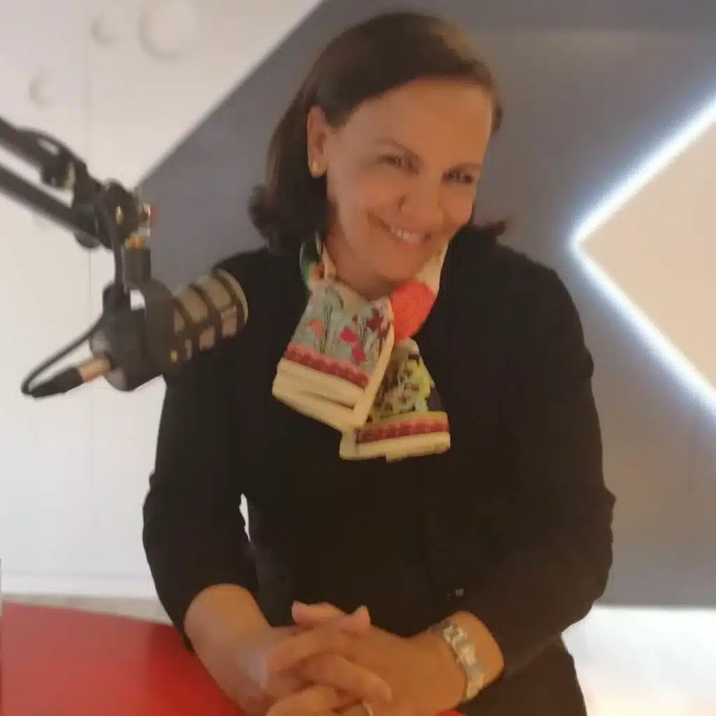 DigiClub Bits: Khadija Gueriani, de l'école Rue de Russie à la naissance du GSM en France (Ep119)
