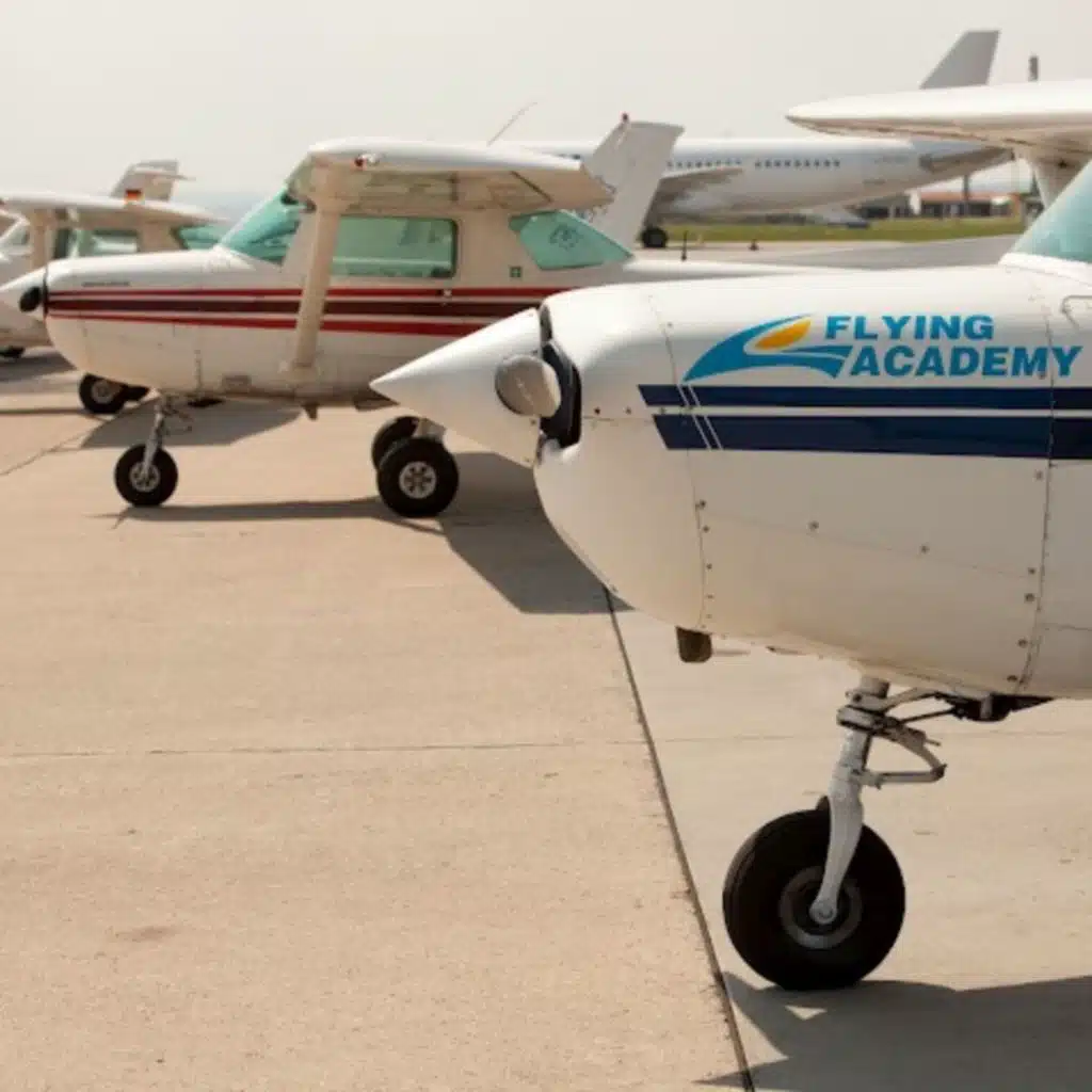 الحلقة104:دراسة الطيران في الولايات المتحدة