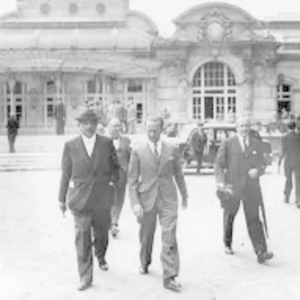 Episode 5 : La fin de la Troisième République. 