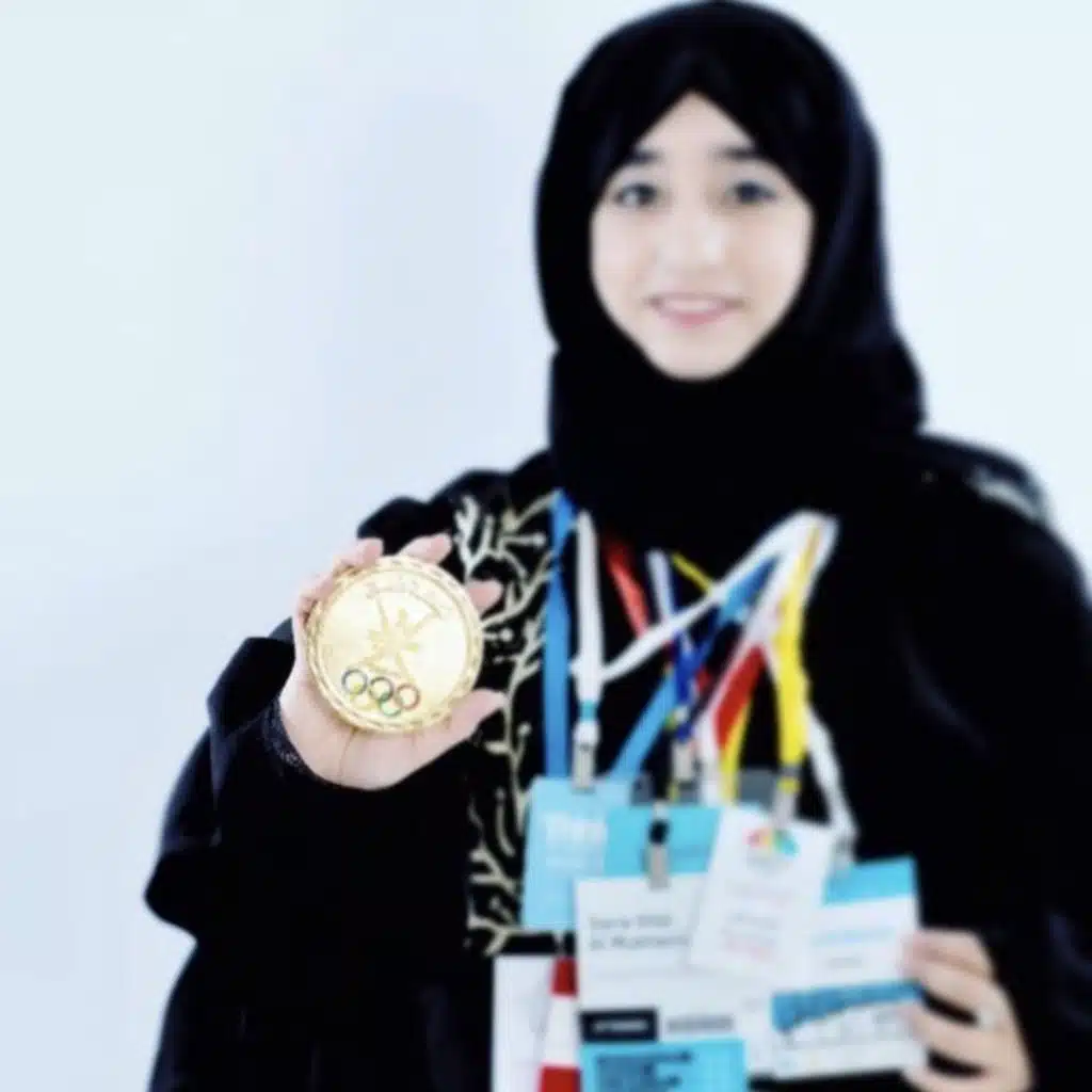 ح19: سارة المخيني ومعالي الوزير