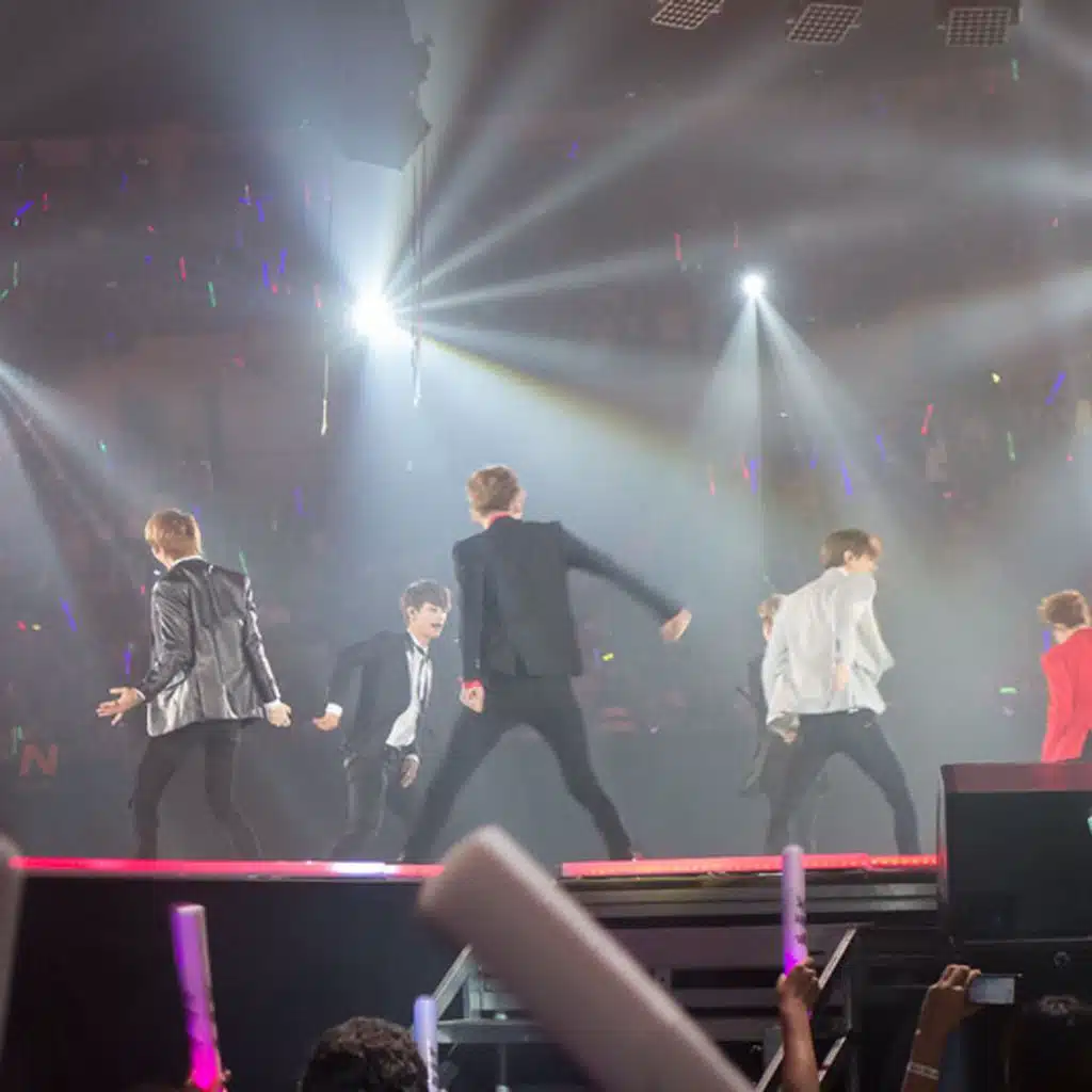 KPOP: Asias Popular Music