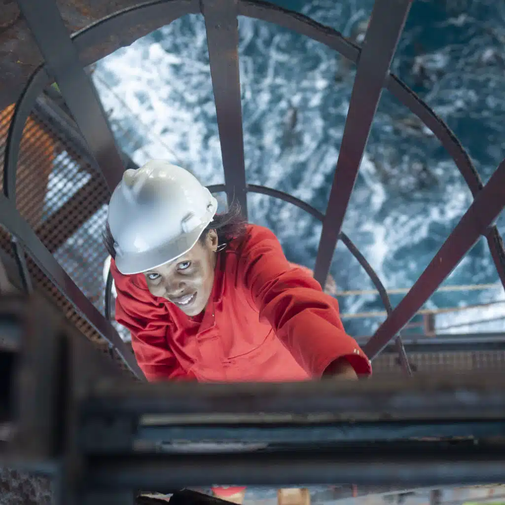 More Women in Africa's Labor Force Means Less Conflict