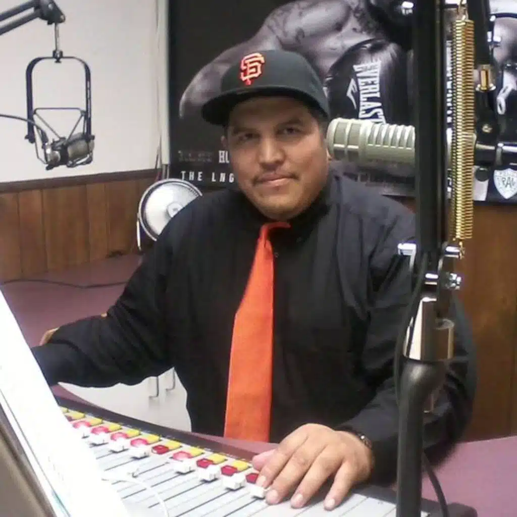 'On A Sunday Afternoon' on Hot 103 (8/4/2013)