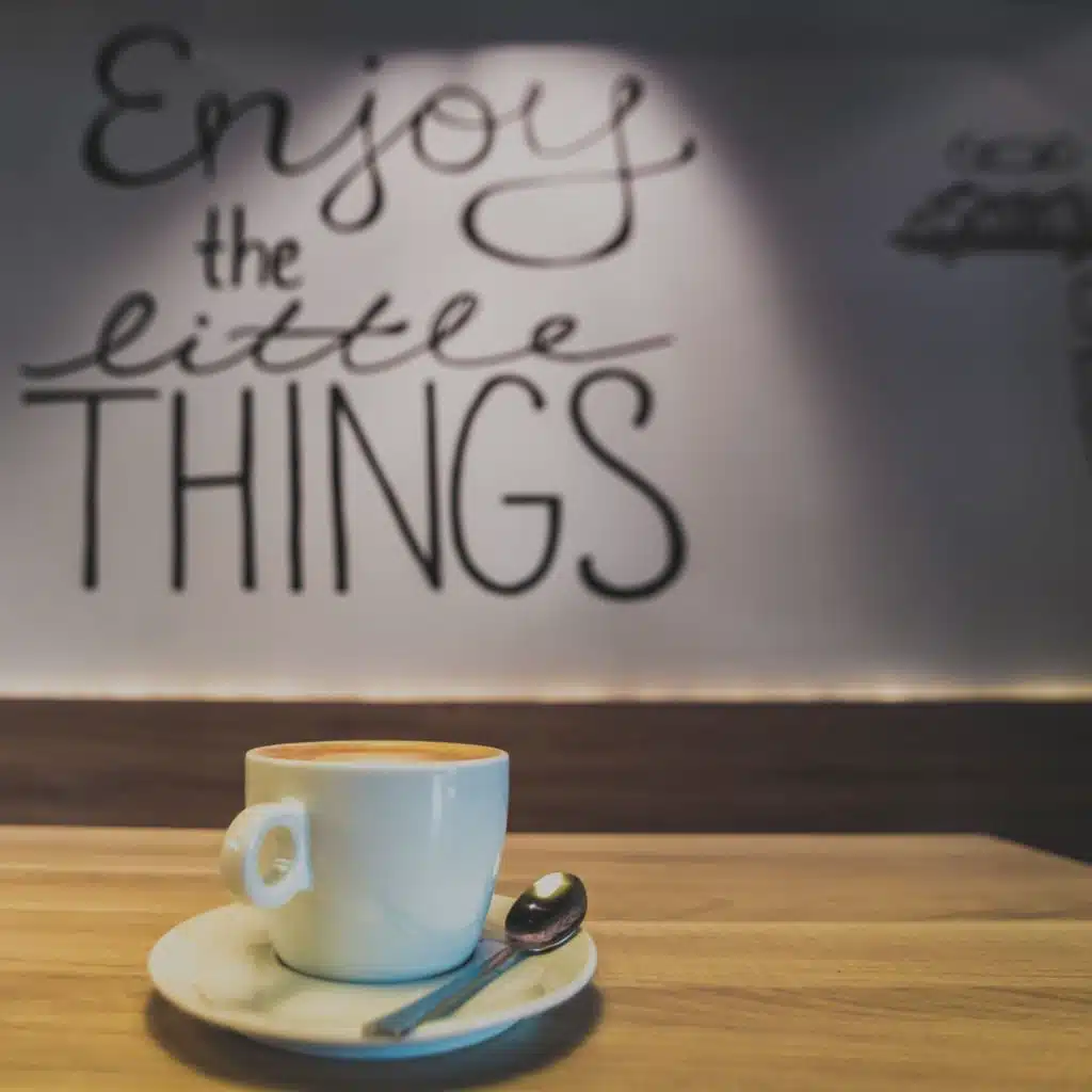 خلفيه موسيقية - بعد ظهر يوم هادئ