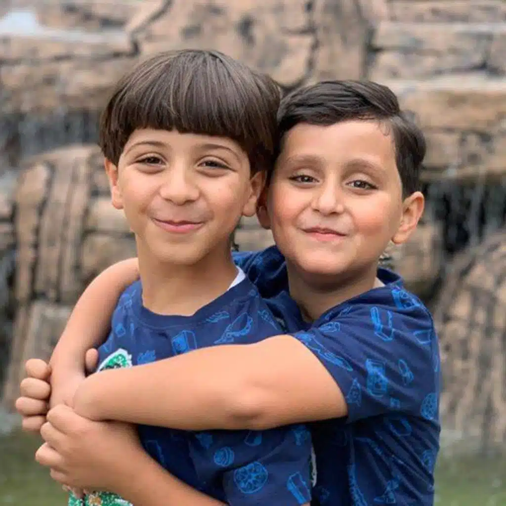 أي يا سناني