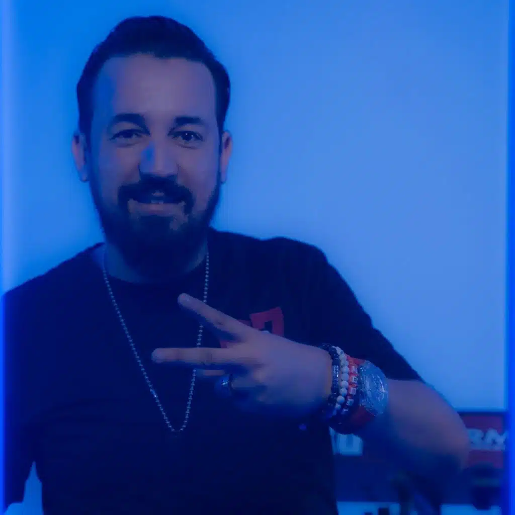 Hna Makharjatch 3liya (feat. Kader Zakzouk)