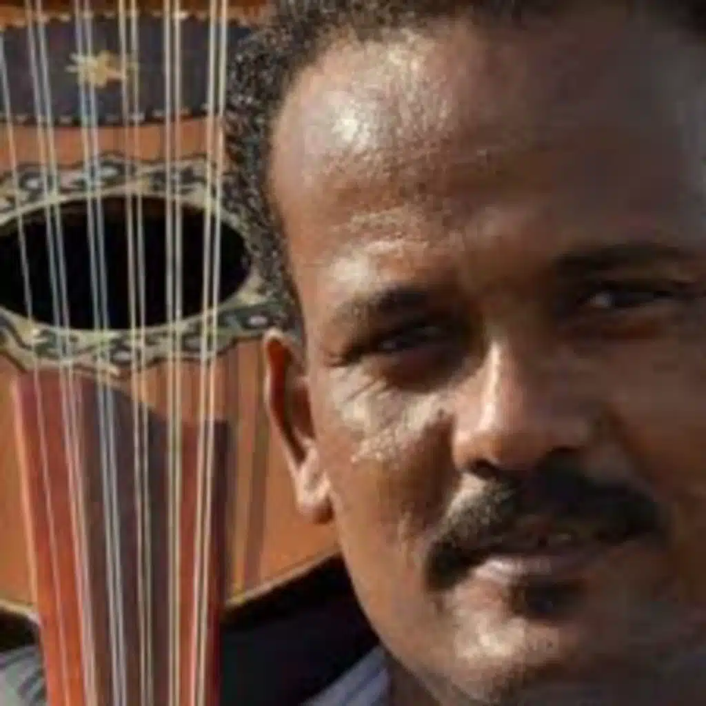 طبع الحمام (مع غازي سعيد)