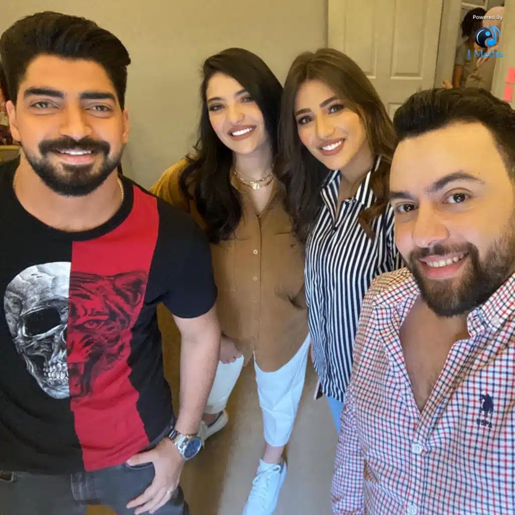 يستاهلو (feat. Sherine Yehia, Haydy Mousa & Madian)