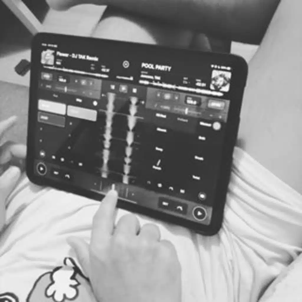 ※ 夢然 - 少年 X B.A.P - Coffee Shop